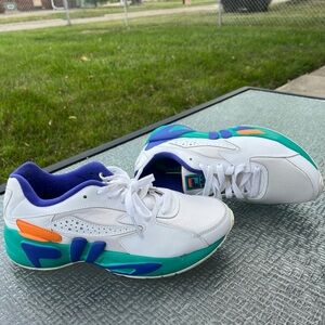 Fila White and Multicolor shoe men size 8